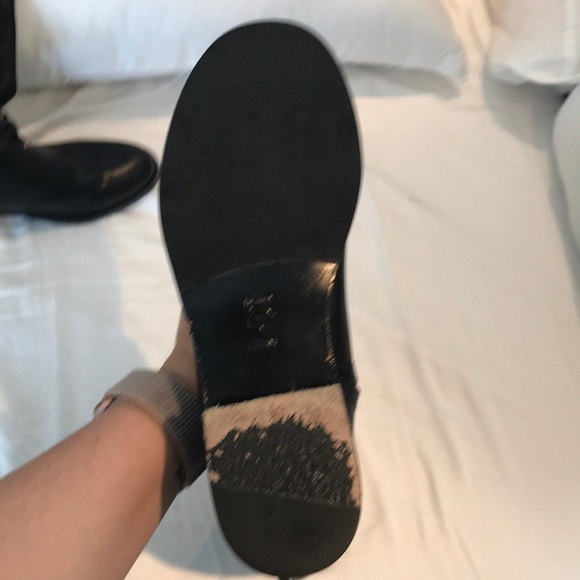 Tory Burch size 7.5 black zip boots - Picture 2 of 4